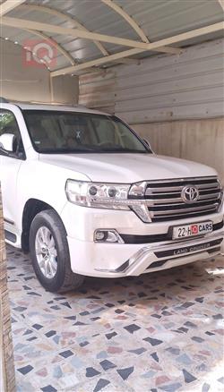 تويوتا لاندكروزر